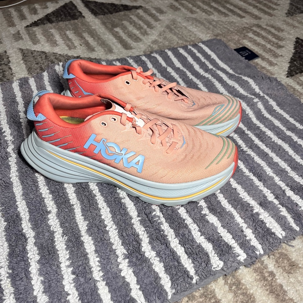Hoka one one